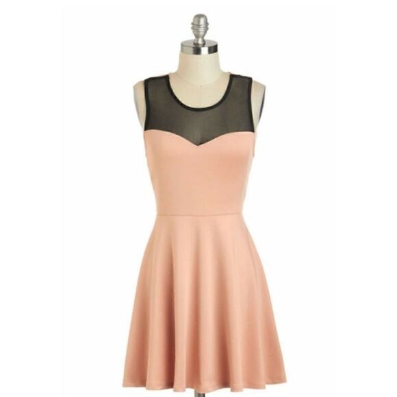 Twelfth&towne  Blush Dress with back bow. - Picture 3 of 9